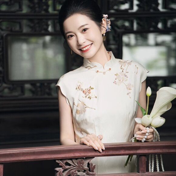 Heyue Huaxing | Xu Luo | New Chinese Style Silk Qipao Dress New with tag - Picture 1 of 10